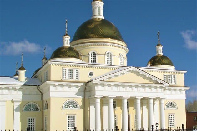 Золотые места и Самоцветная полоса Урала: Екатеринбург — Невьянск — Реж 