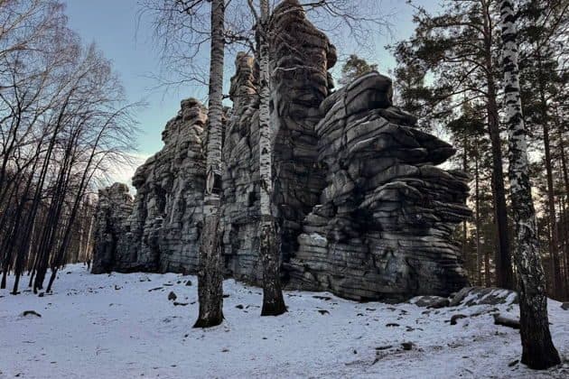 Легенды скал «Чертово городище»