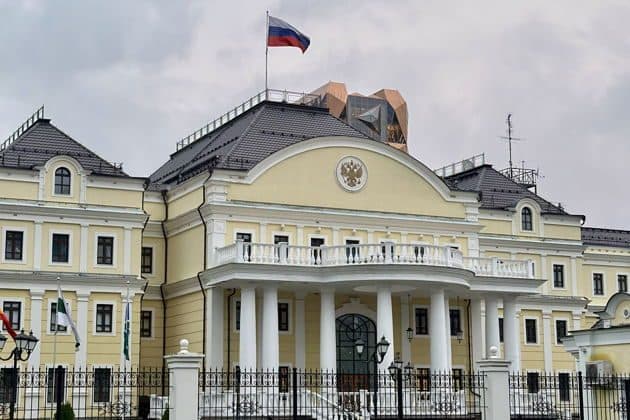 На автомобиле по ТОП-местам Екатеринбурга, Свердловска и Ёбурга