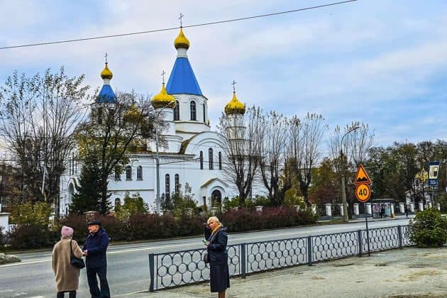 Прогулки по Уралмашу: Площадь Первой Пятилетки и Бульвар Культуры